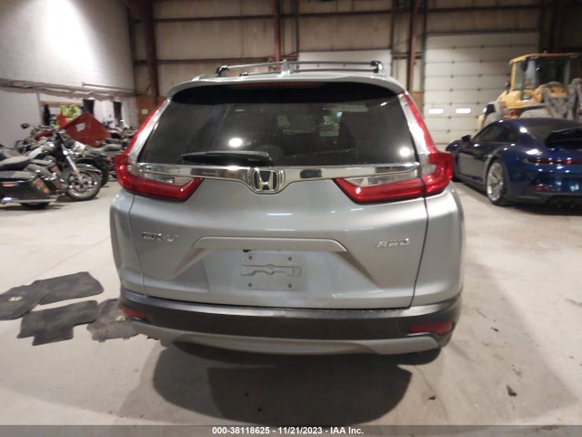 Honda CR-V EX 2018 7FARW2H56JE075021 Image 16