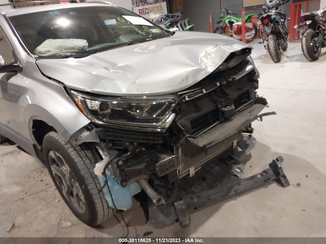 Honda CR-V EX 2018 7FARW2H56JE075021 Image 6
