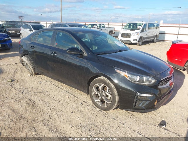2019 3KPF24AD3KE130958 main image