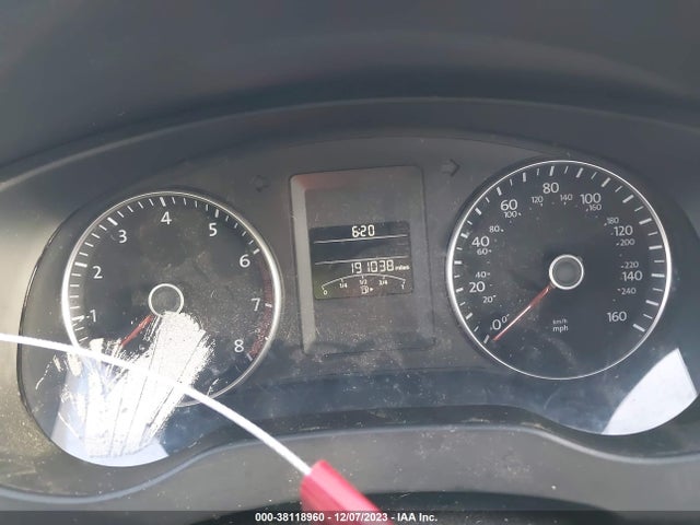 2013 VOLKSWAGEN JETTA 2.5L SE VIN: 3VWDP7AJ6DM424229