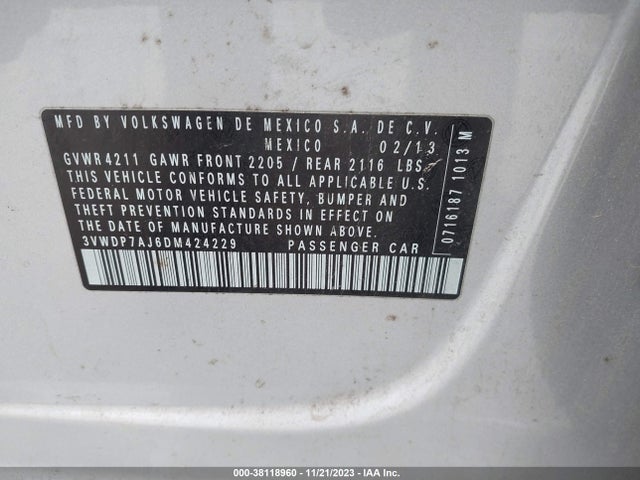 2013 VOLKSWAGEN JETTA 2.5L SE VIN: 3VWDP7AJ6DM424229