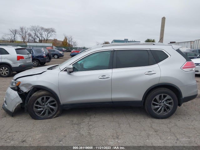 2016 NISSAN ROGUE SL VIN: 5N1AT2MV5GC870585