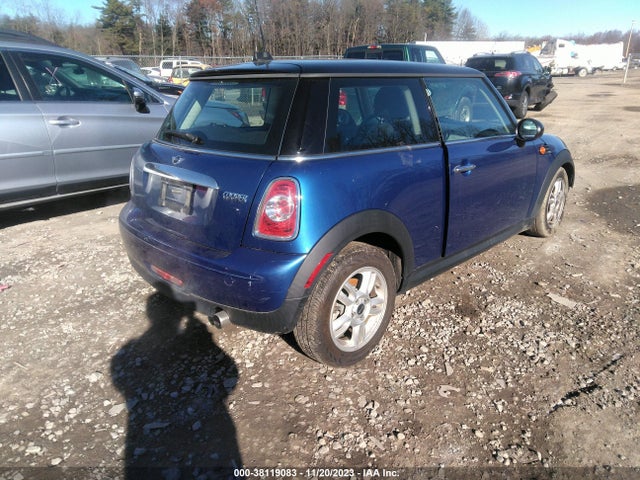 2012 MINI COOPER WMWSU3C50CT540731 Photo 3