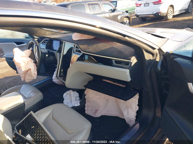 5YJSA1E21FF111124 Tesla Model S 70d/85d/p85d