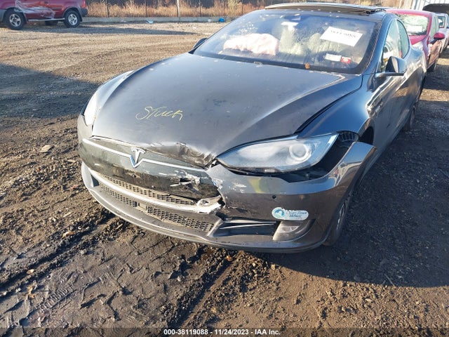 5YJSA1E21FF111124 Tesla Model S 70d/85d/p85d