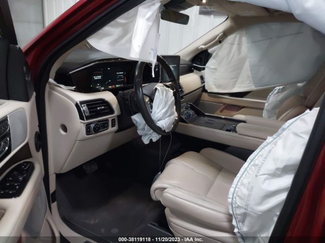 5LMJJ3LT5KEL09339 Lincoln Navigator L Reserve