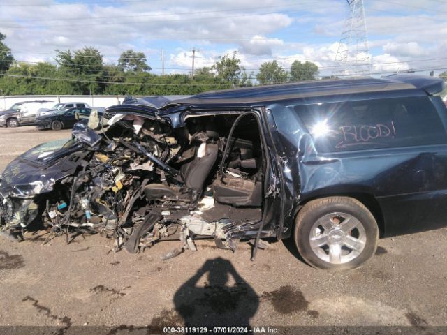 1GNSKHKC2KR300363 Chevrolet Suburban Lt