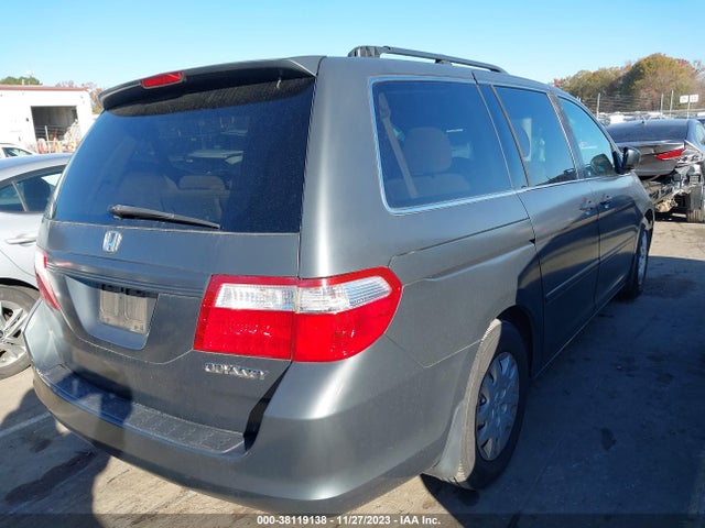 2005 HONDA ODYSSEY LX VIN: 5FNRL38275B113720