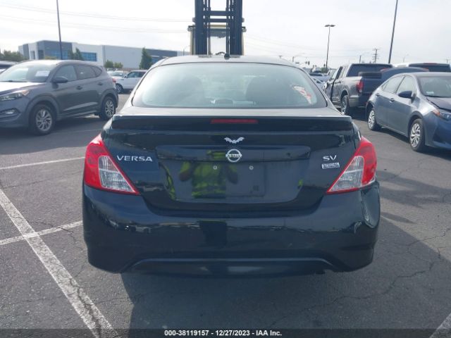 3N1CN7AP8JL877300 Nissan Versa 1.6 Sv