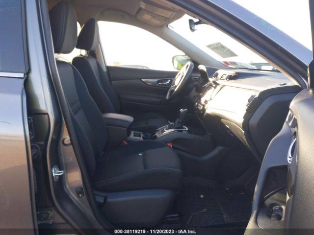 KNMAT2MV0LP538657 Nissan Rogue Sv Intelligent Awd