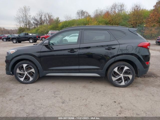KM8J3CA27JU736680 Hyundai Tucson Value