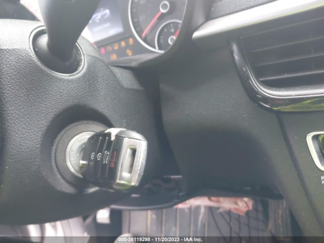 2019 KIA OPTIMA 5XXGT4L35KG361387 Photo 10