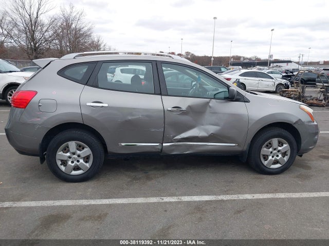 2014 NISSAN ROGUE SELECT S VIN: JN8AS5MV4EW711016