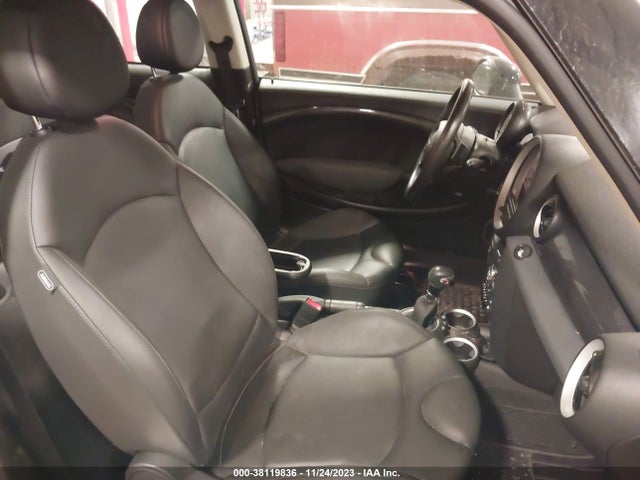 2011 MINI COOPER S WMWSV3C52BTY12238 Photo 4