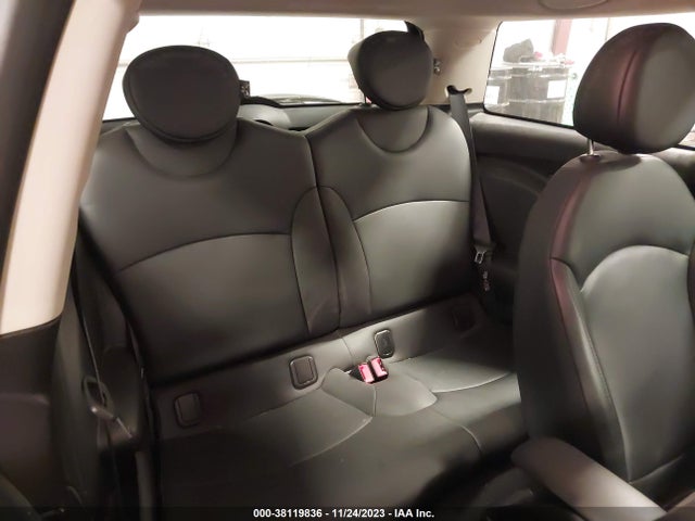 2011 MINI COOPER S WMWSV3C52BTY12238 Photo 7