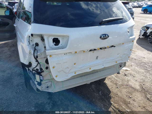 2021 KIA SEDONA EX VIN: KNDMB5C13M6674188