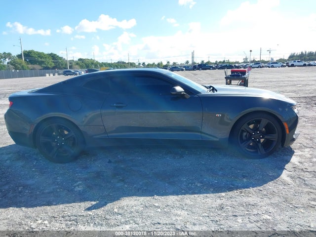 Chevrolet Camaro 1lt 2018 1G1FB1RX0J0143261 Image 13