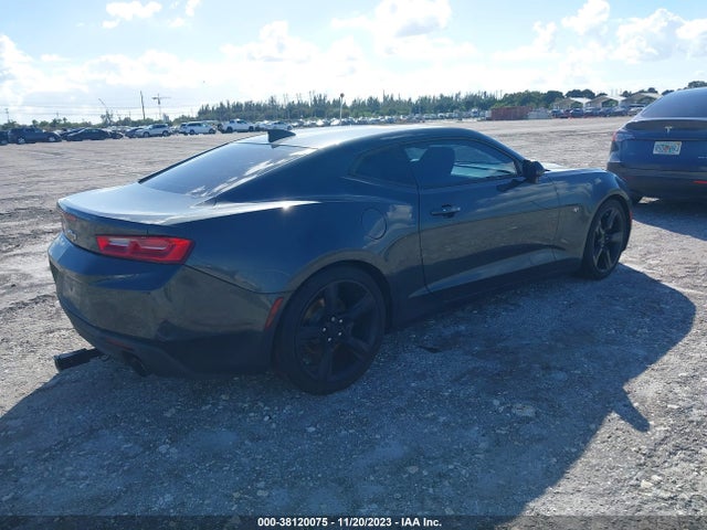 Chevrolet Camaro 1lt 2018 1G1FB1RX0J0143261 Image 4