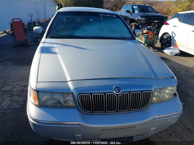 2000 MERCURY GRAND MARQUIS LS VIN: 2MEFM75W1YX679065