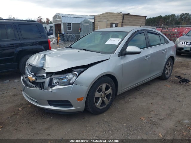 Chevrolet Cruze 1lt Auto 2014 1G1PC5SB2E7355969 Image 2
