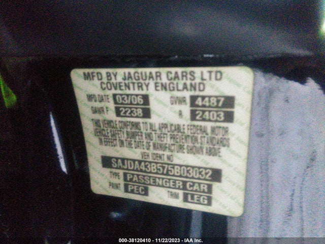 2007 JAGUAR XK SAJDA43B575B03032 Photo 8