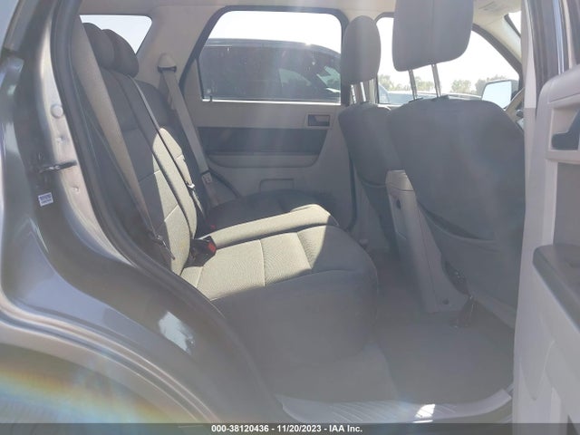 2009 FORD ESCAPE XLT VIN: 1FMCU03G69KA22365