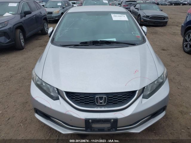 19XFB2F7XFE209850 Honda Civic Sedan Se