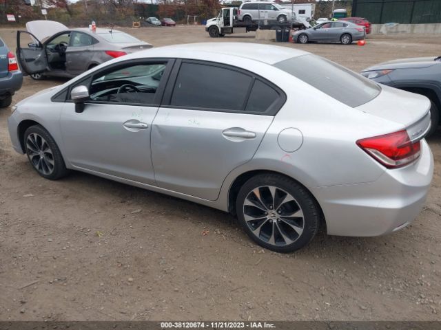 19XFB2F7XFE209850 Honda Civic Sedan Se