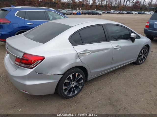 19XFB2F7XFE209850 Honda Civic Sedan Se