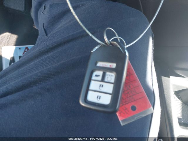 5J6RW2H58HL055396 Honda CR-V EX