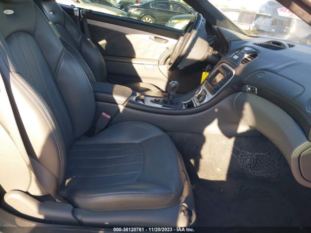 2003 MERCEDES-BENZ SL-CLASS WDBSK74F63F052792 Photo 4
