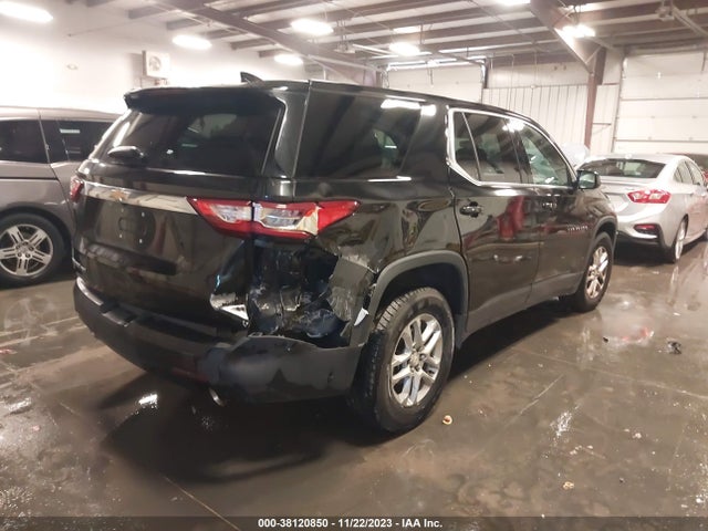 Chevrolet Traverse Ls 2018 1GNEVFKW5JJ187928 Image 4