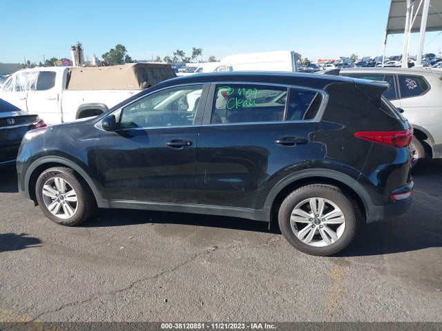 2018 KIA SPORTAGE LX VIN: KNDPM3AC7J7340557