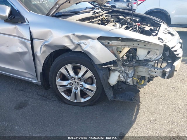 2011 HONDA ACCORD 2.4 SE VIN: 1HGCP2F61BA056608