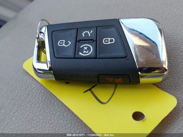 2021 VOLKSWAGEN ATLAS 1V2KP2CA8MC548173 Photo 10