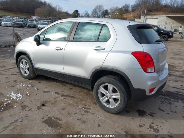 Chevrolet TRAX LS 2017 KL7CJNSB0HB163962 Image 3