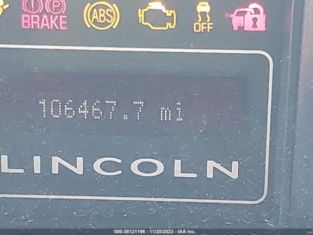 5LMJJ2H56EEL08824 Lincoln Navigator