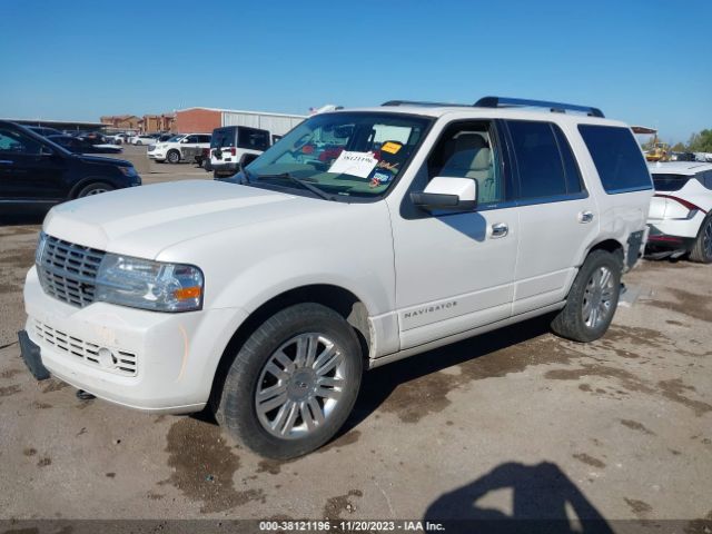 5LMJJ2H56EEL08824 Lincoln Navigator