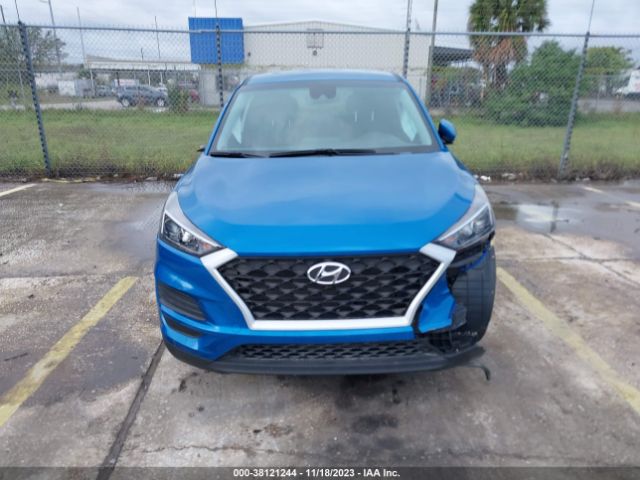 KM8J23A4XLU164303 Hyundai TUCSON SE