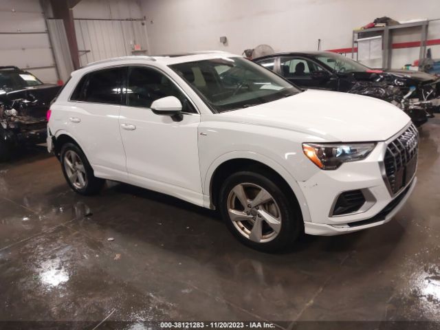 2020 Audi Q3 Premium 45 Tfsi Quattro Tiptronic მანქანა იყიდება აუქციონზე, vin: WA1AECF36L1028435, აუქციონის ნომერი: 38121283