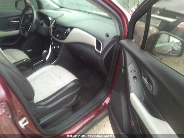 Chevrolet Trax Lt 2017 3GNCJLSB0HL174764 Image 5