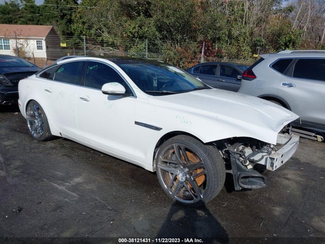 2014 JAGUAR XJ SAJWA1GTXEMV61823 Photo 0