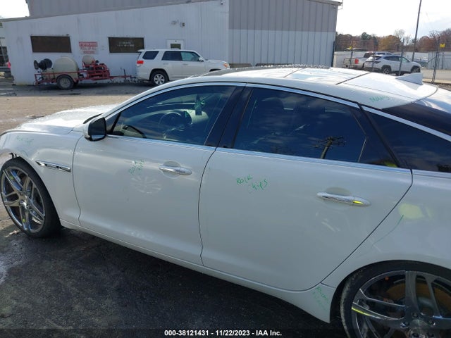 2014 JAGUAR XJ SUPERCHARGED VIN: SAJWA1GTXEMV61823