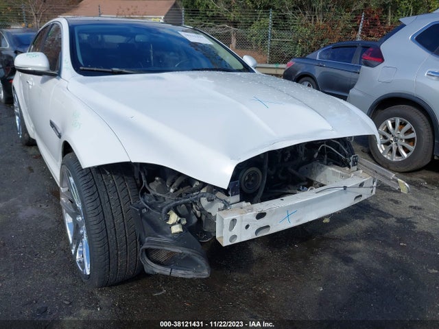 2014 JAGUAR XJ SAJWA1GTXEMV61823 Photo 5