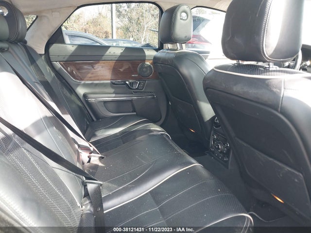 2014 JAGUAR XJ SAJWA1GTXEMV61823 Photo 7
