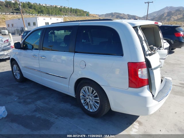 2C4RC1CG2FR618853 Chrysler Town & Country Touring-l