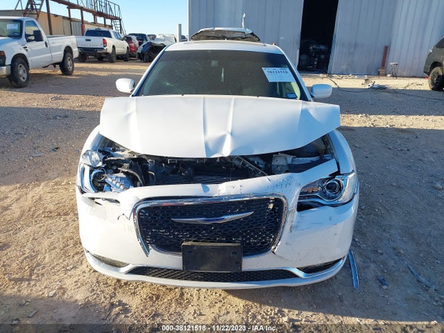 Chrysler 300 Limited 2017 2C3CCAAG6HH552670 Image 12