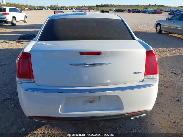 Chrysler 300 Limited 2017 2C3CCAAG6HH552670 Image 16