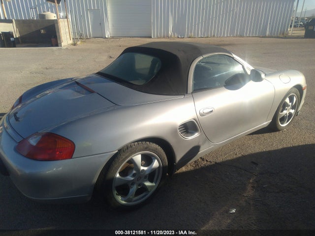 2001 PORSCHE BOXSTER WP0CA29881U623052 Photo 3
