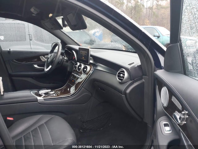 2016 MERCEDES-BENZ GLC 300 VIN: WDC0G4KB8GF086080